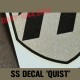 insigne SS 1er modèle (fond très métallique) 'QUIST'
